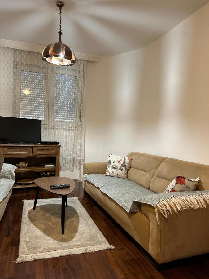 Apartment Sara Podgoriçe Dış mekan fotoğraf