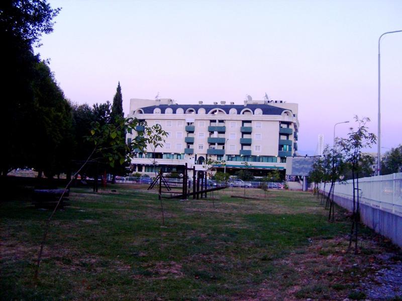 Apartment Sara Podgoriçe Dış mekan fotoğraf